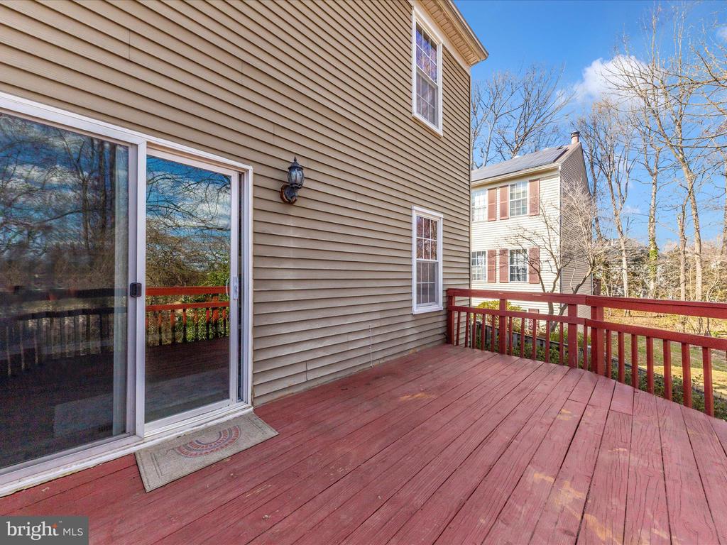 29 Cherry Bend Ct
