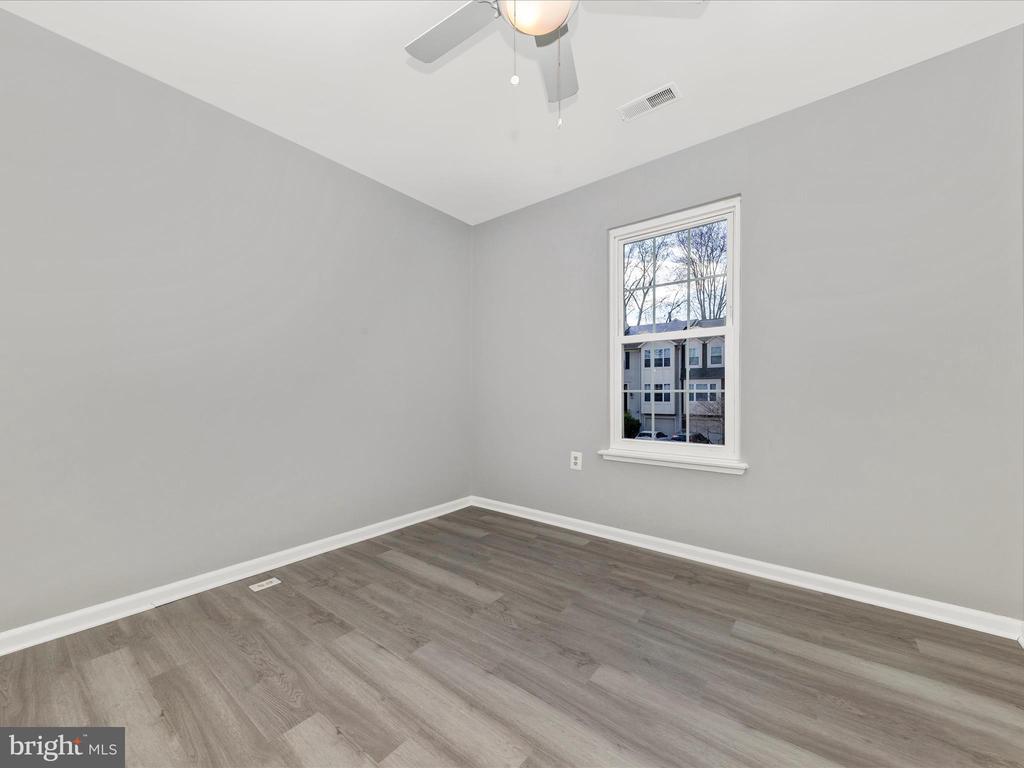 29 Cherry Bend Ct