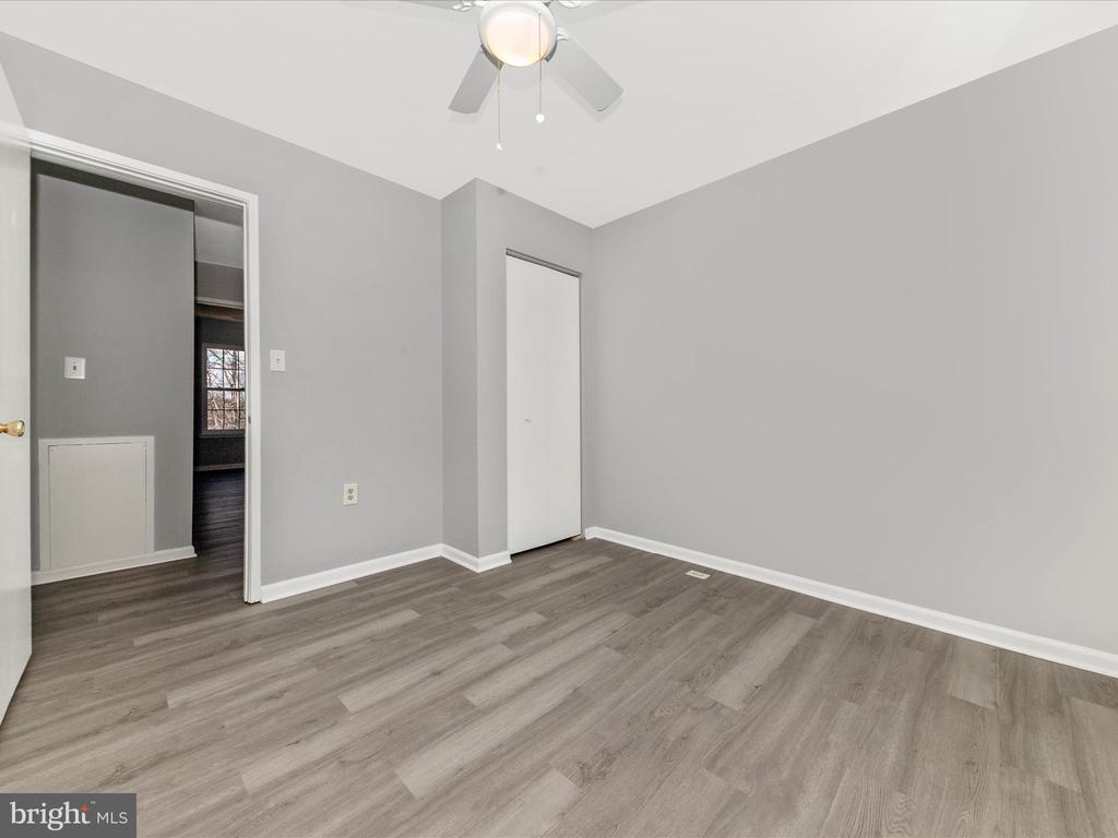 29 Cherry Bend Ct