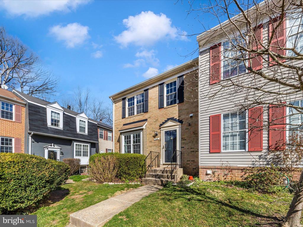 29 Cherry Bend Ct