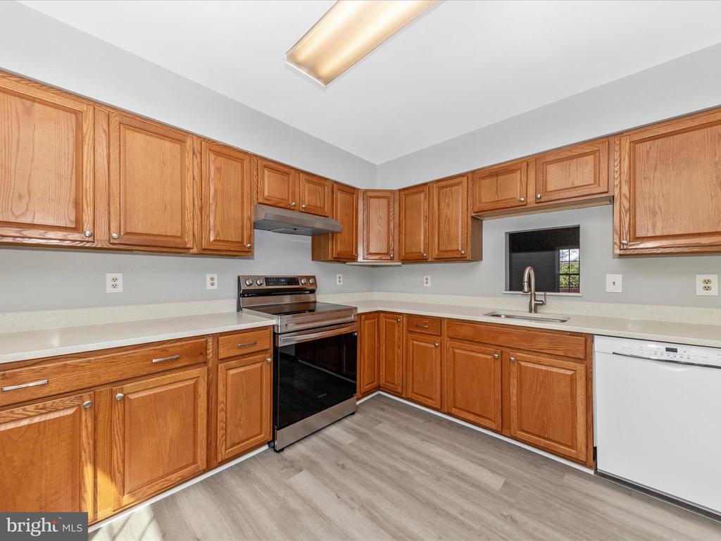 29 Cherry Bend Ct