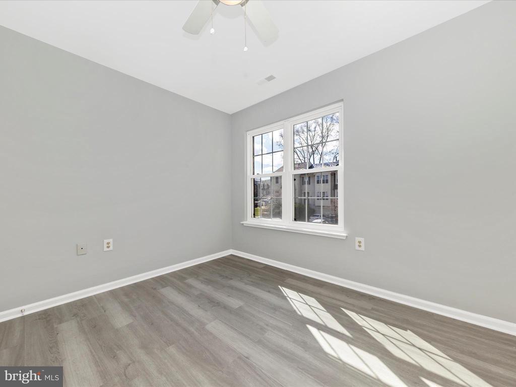29 Cherry Bend Ct