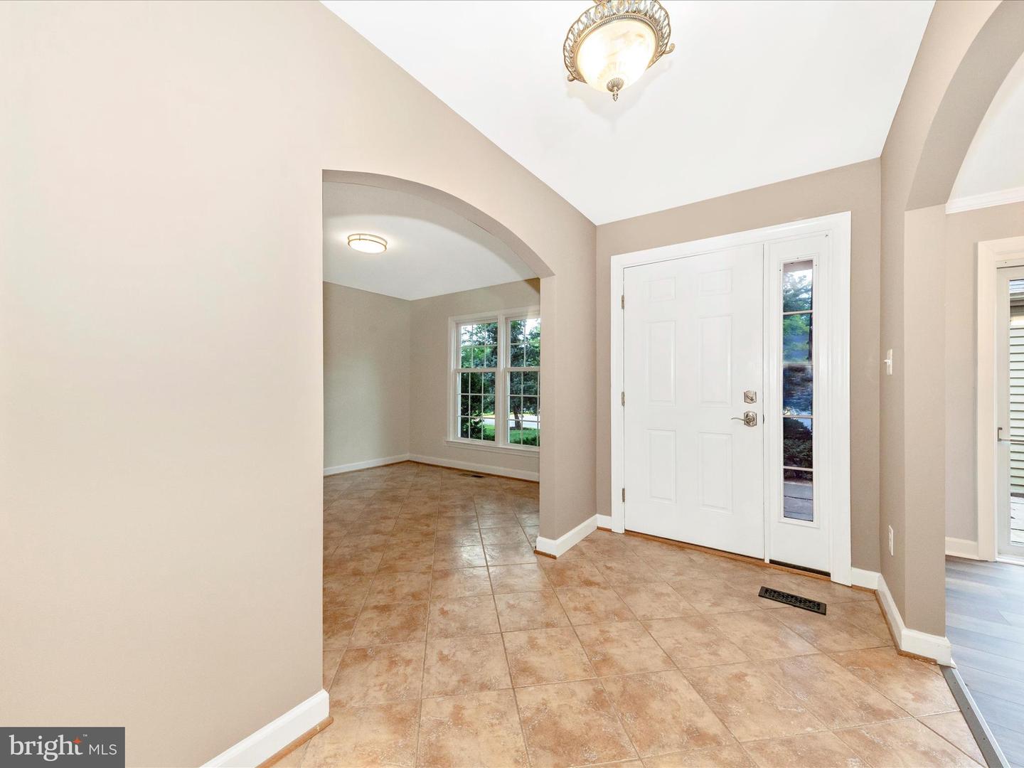 19201 Racine Ct