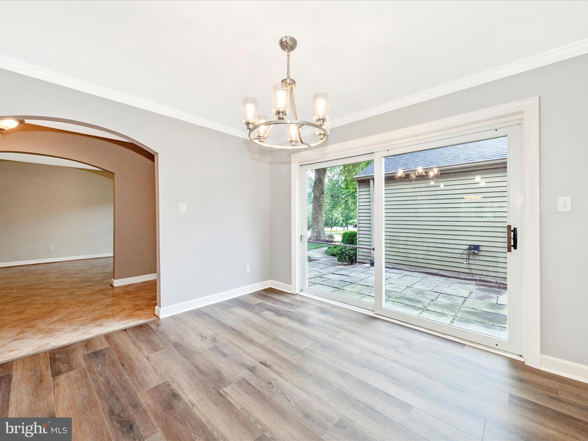 19201 Racine Ct