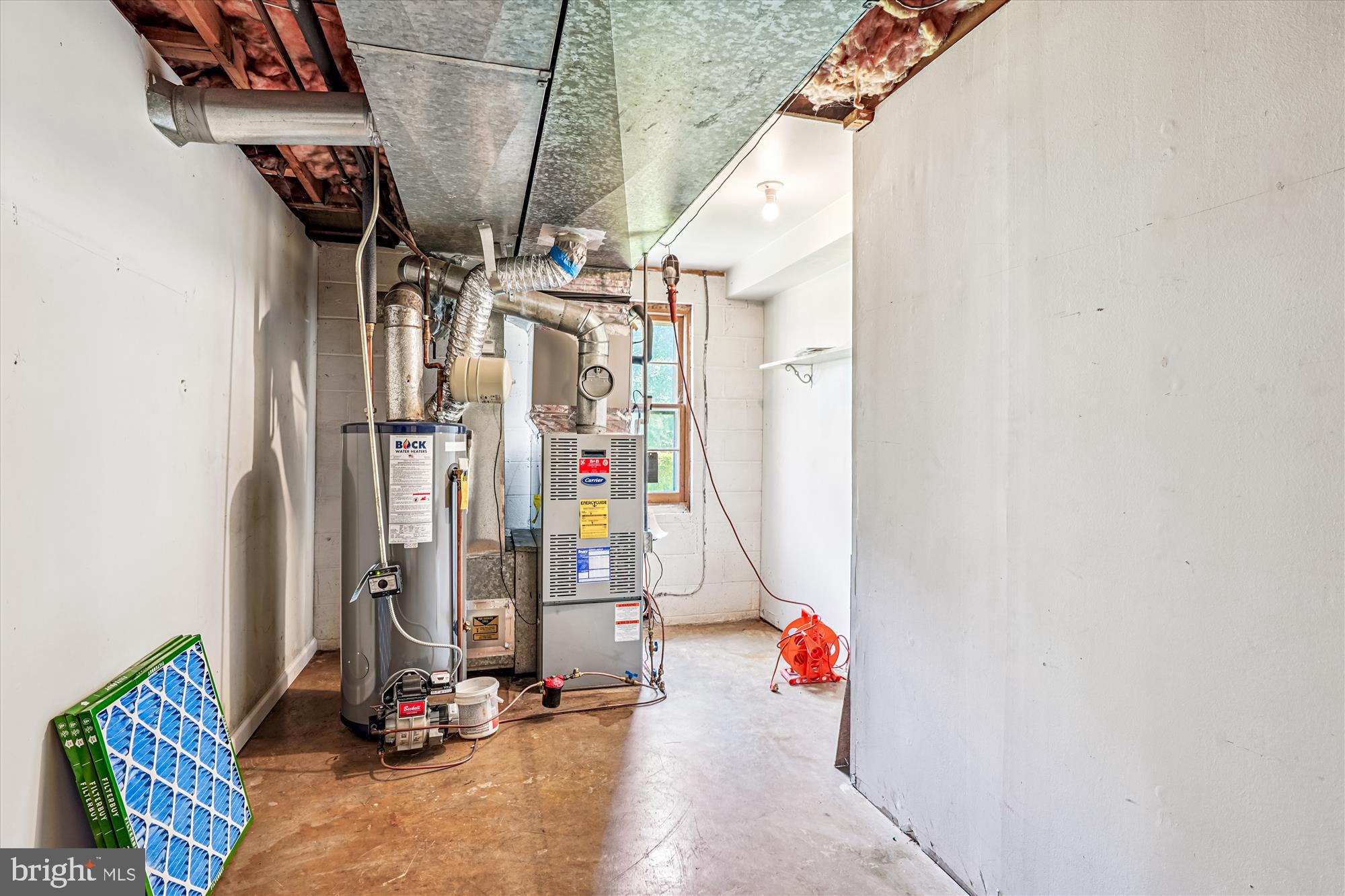 13200 CHESTNUT OAK DRIVE