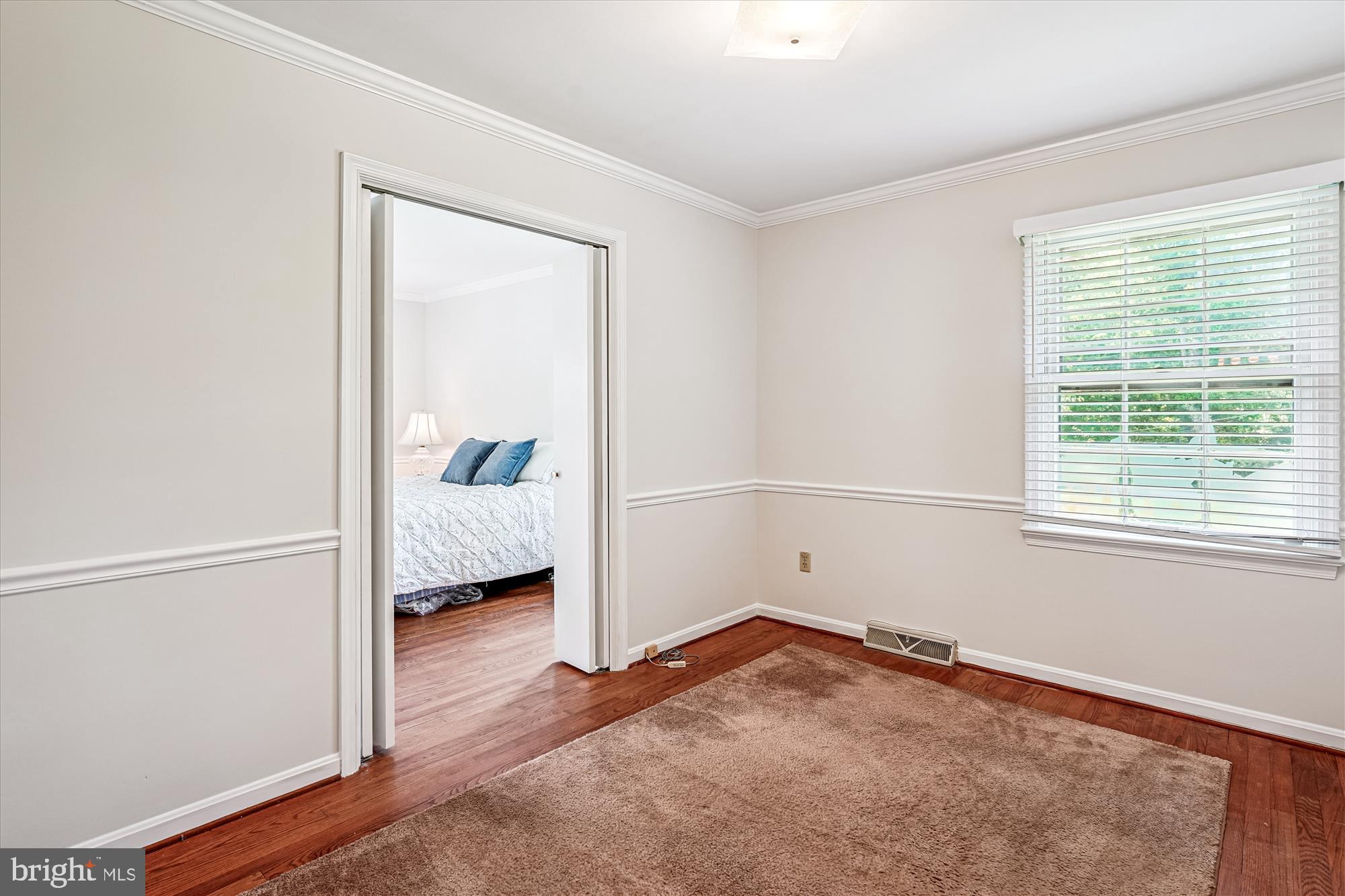 13200 CHESTNUT OAK DRIVE