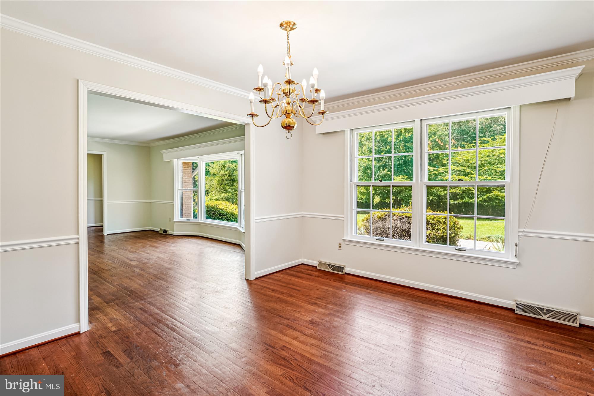 13200 CHESTNUT OAK DRIVE