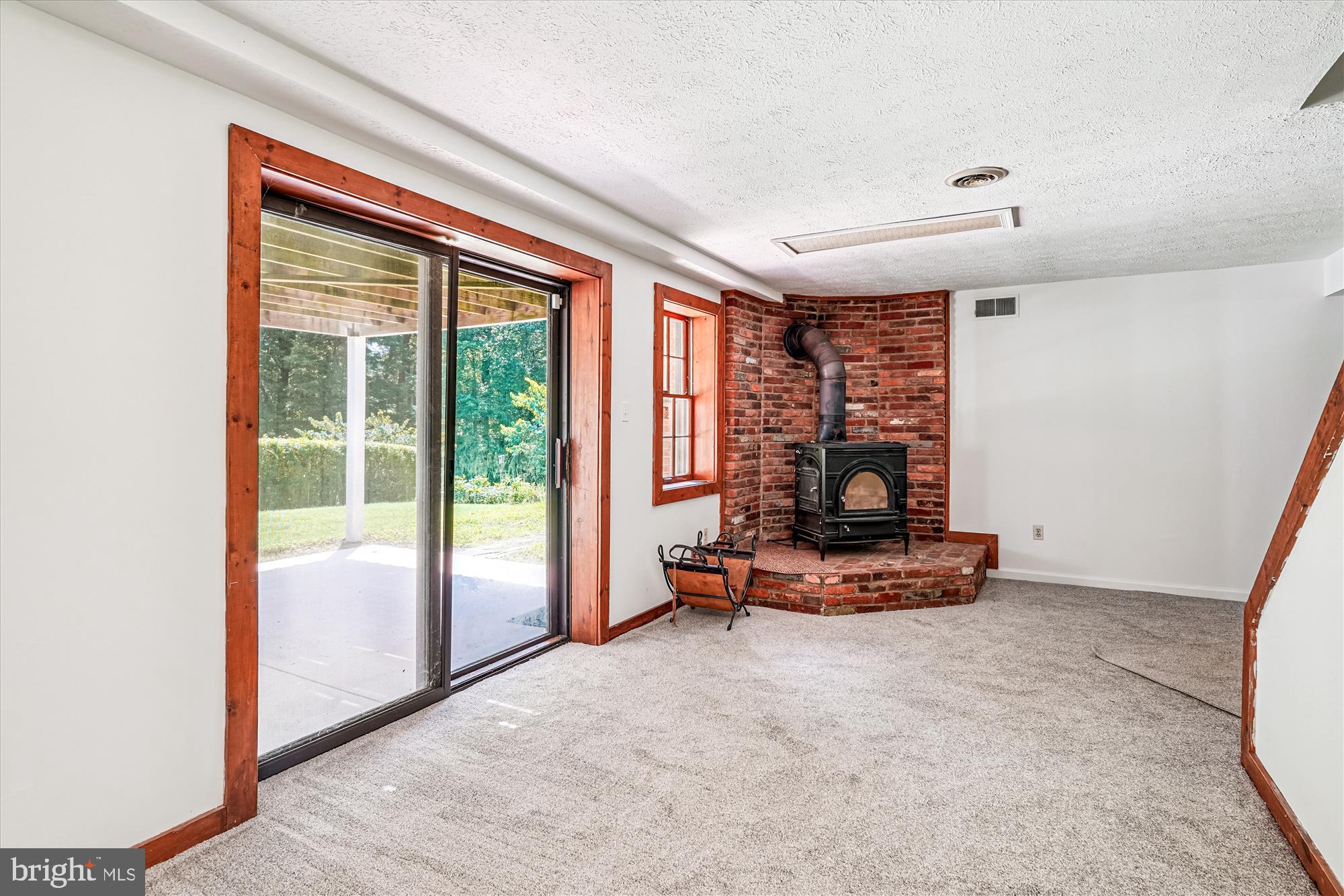 13200 CHESTNUT OAK DRIVE