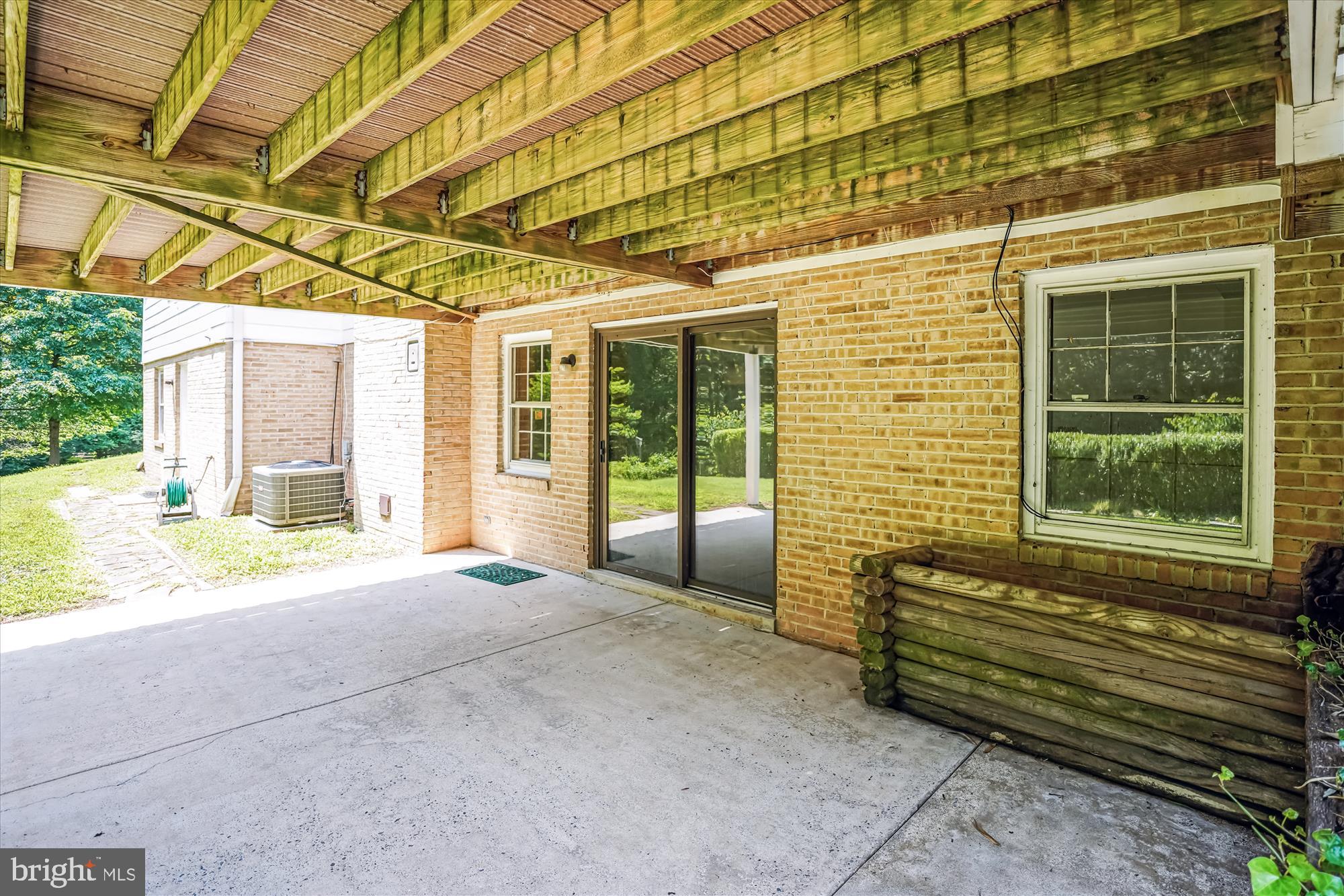 13200 CHESTNUT OAK DRIVE