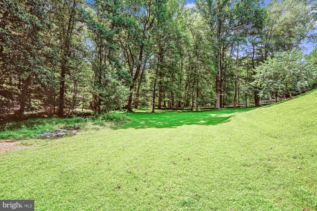 13200 CHESTNUT OAK DRIVE