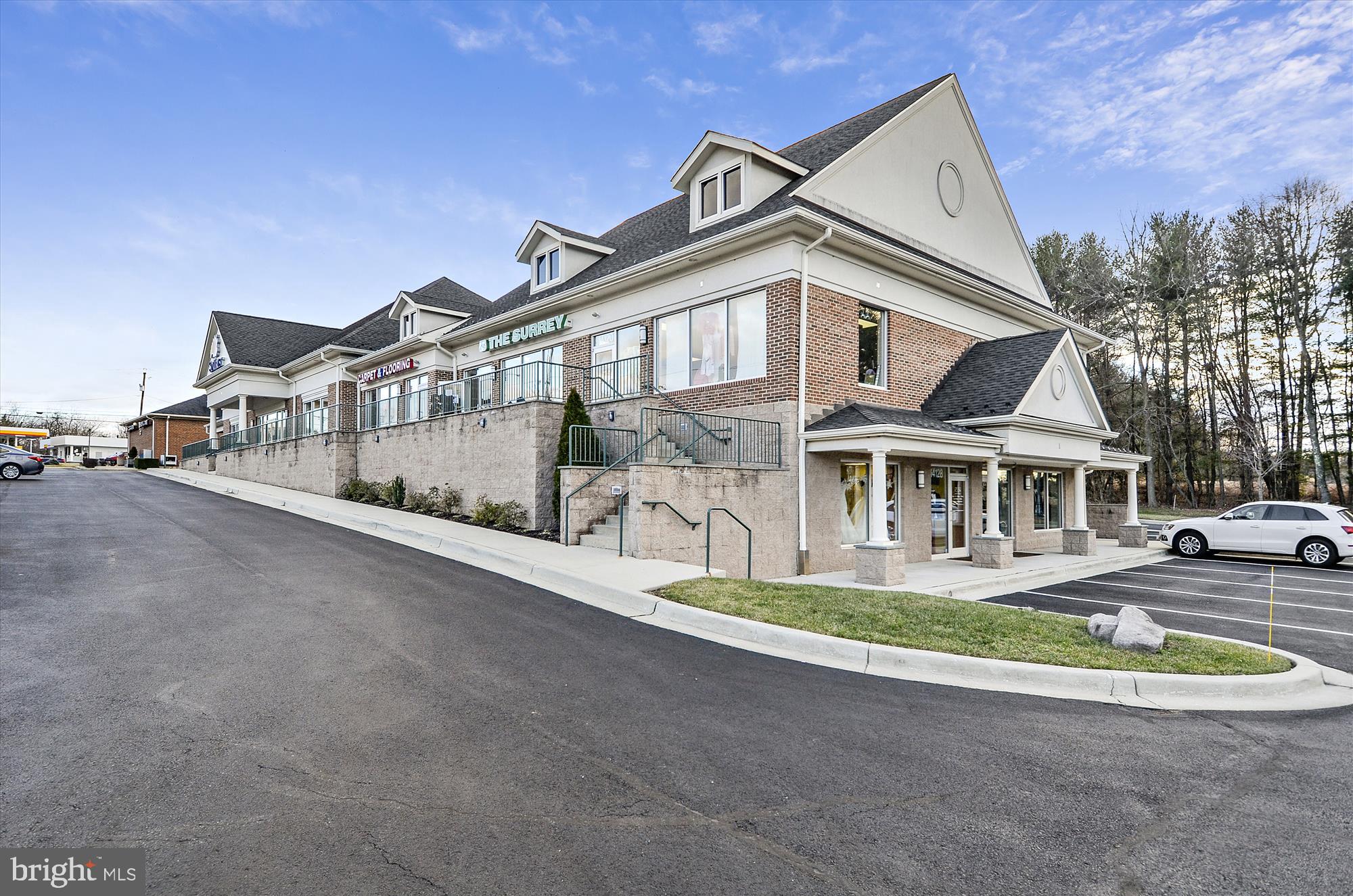 13200 CHESTNUT OAK DRIVE