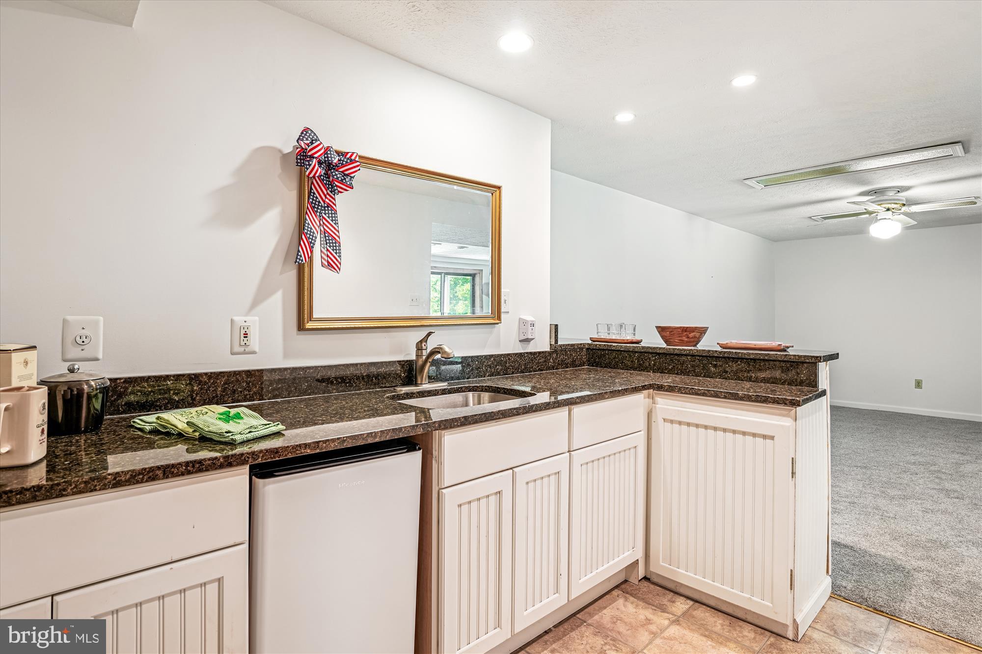 13200 CHESTNUT OAK DRIVE