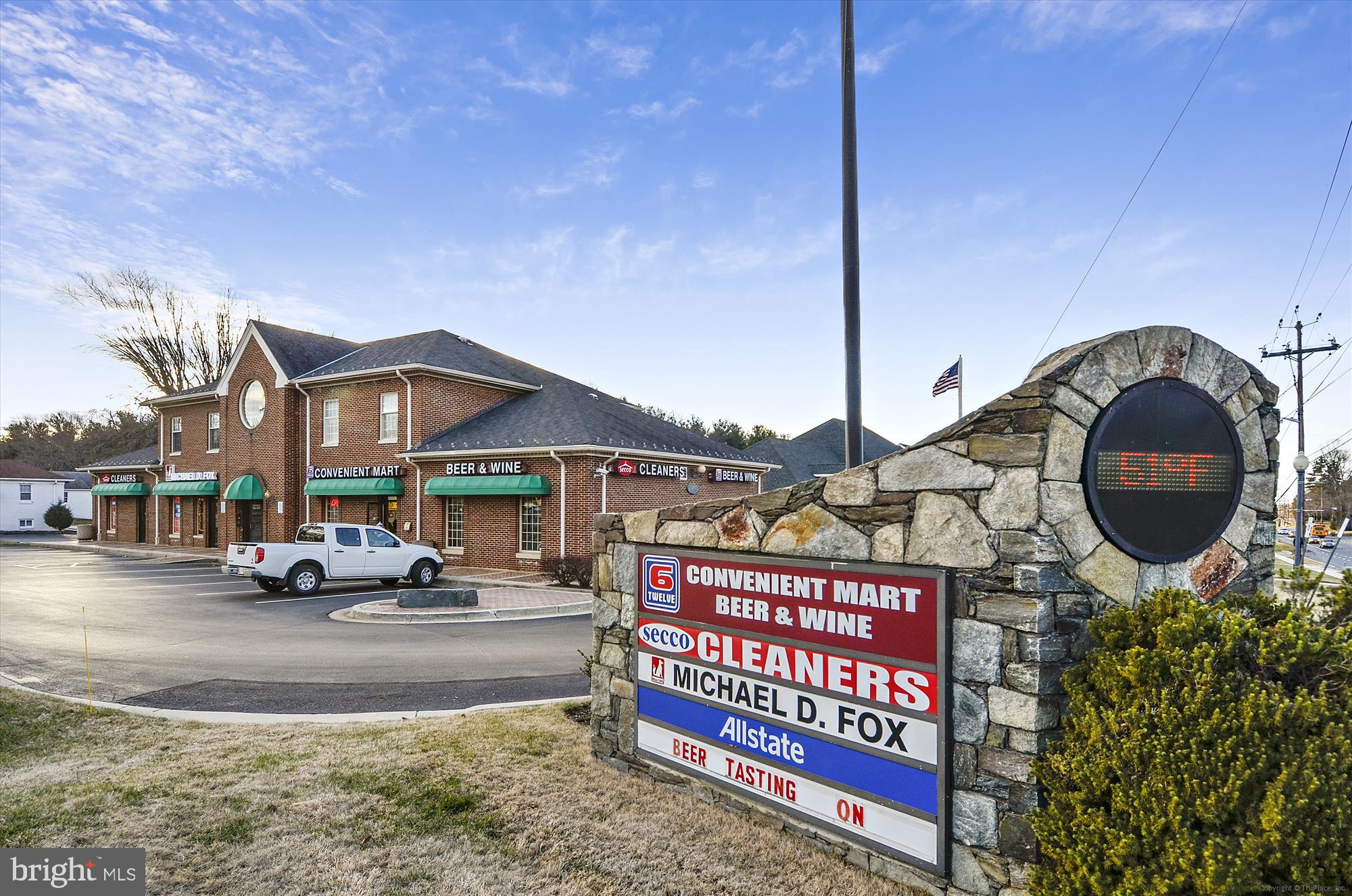 13200 CHESTNUT OAK DRIVE