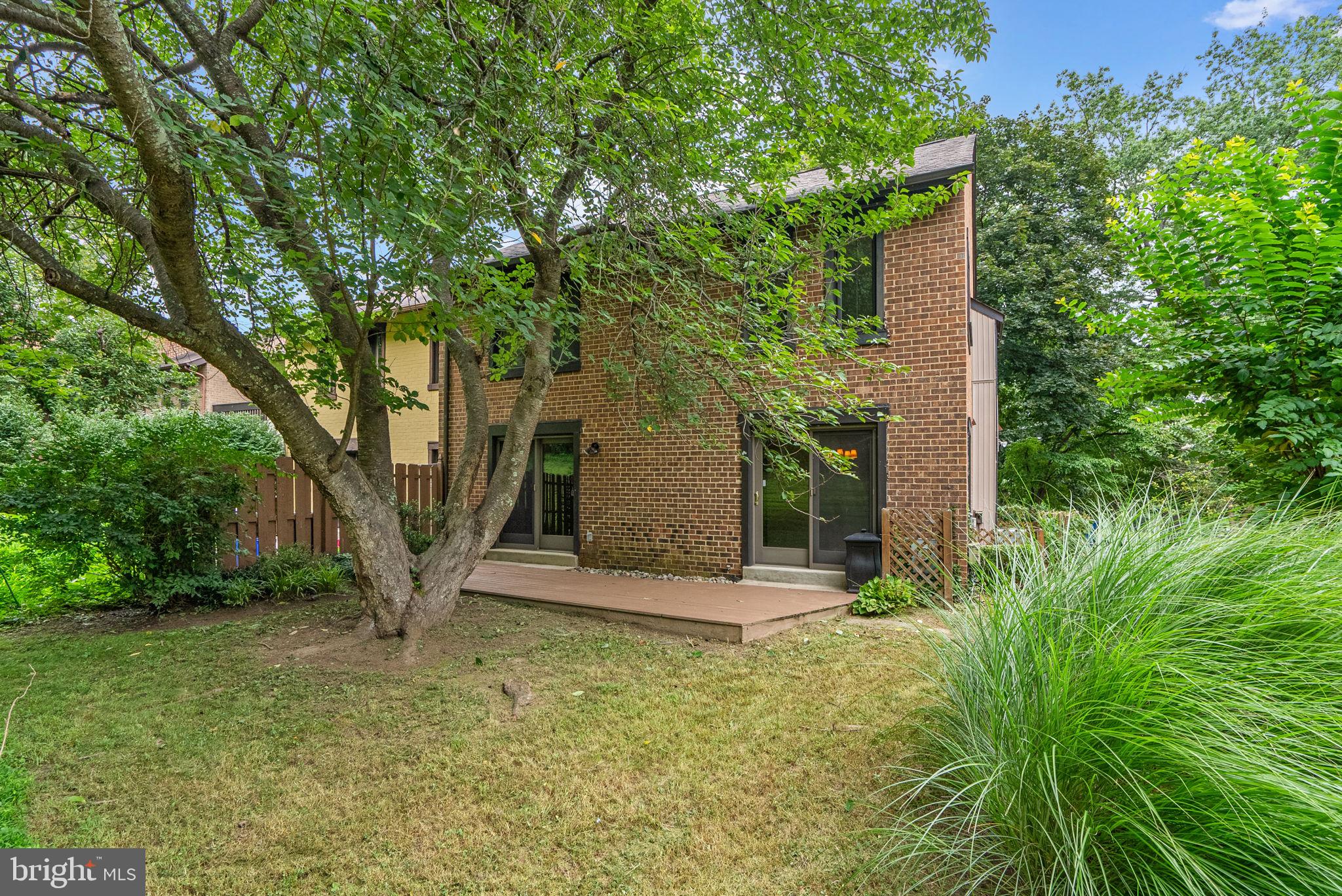 9600 SHADOW OAK DRIVE