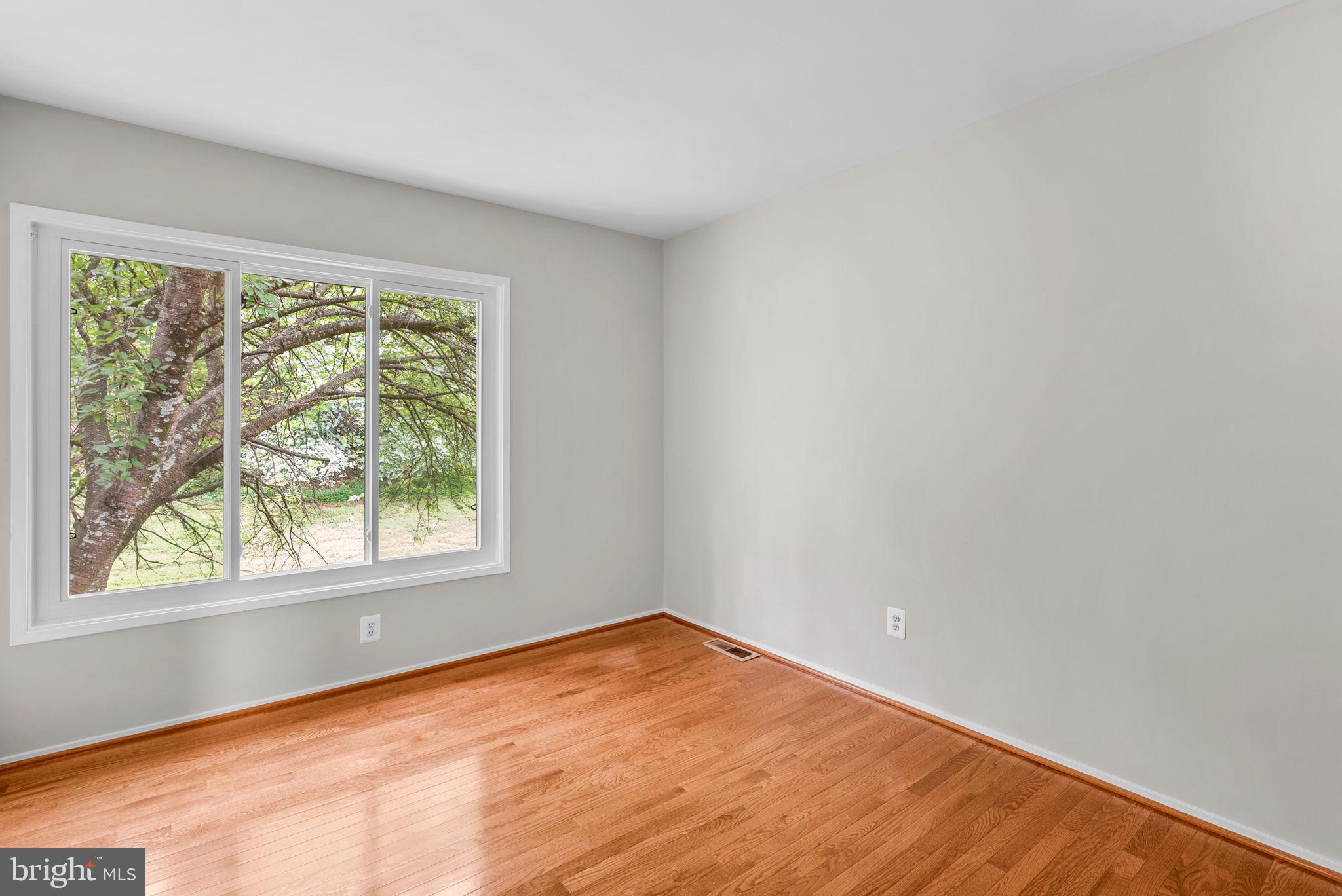 9600 SHADOW OAK DRIVE