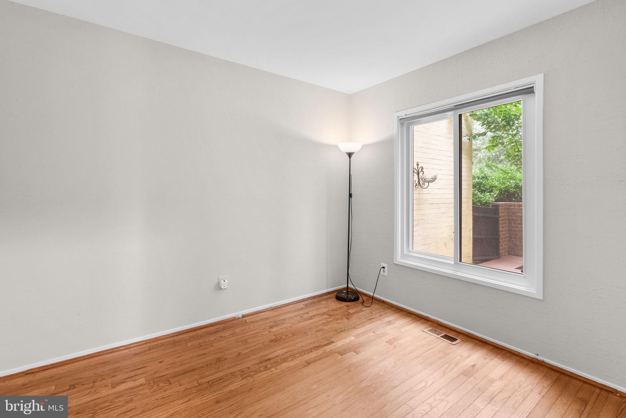 9600 SHADOW OAK DRIVE