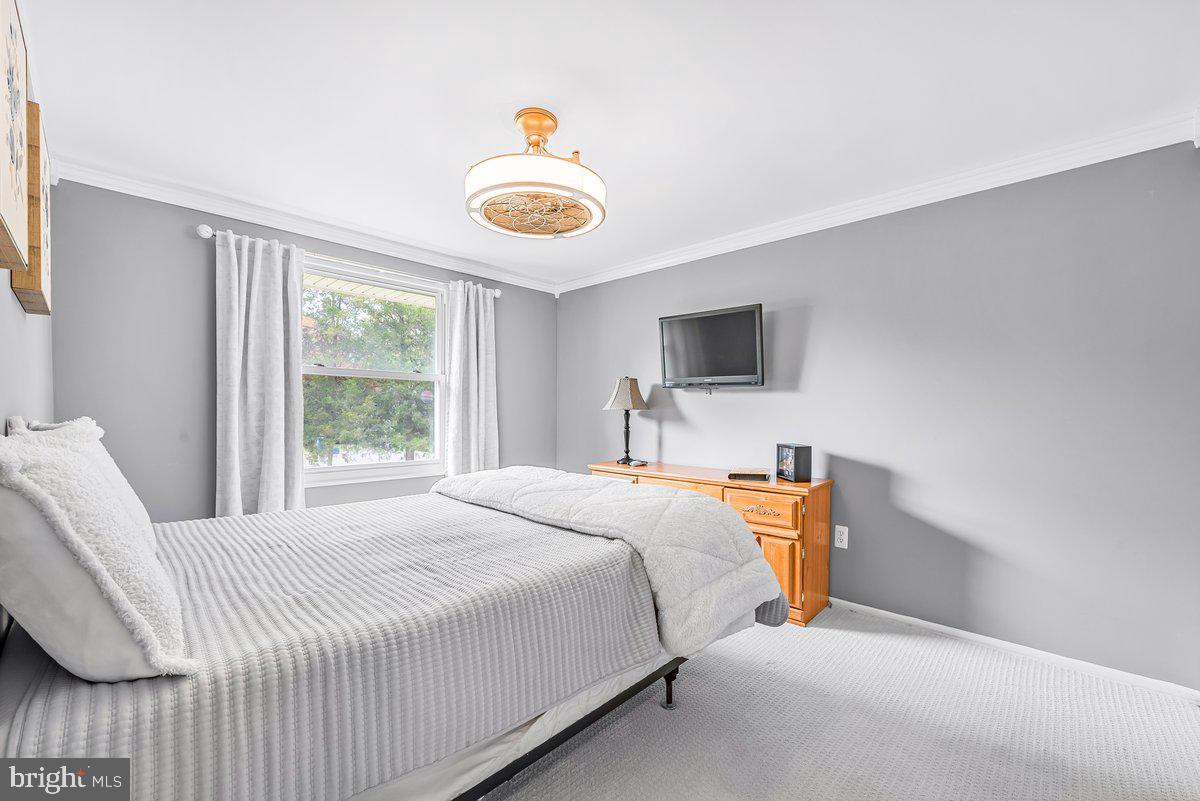 19225 WALTERS AVENUE