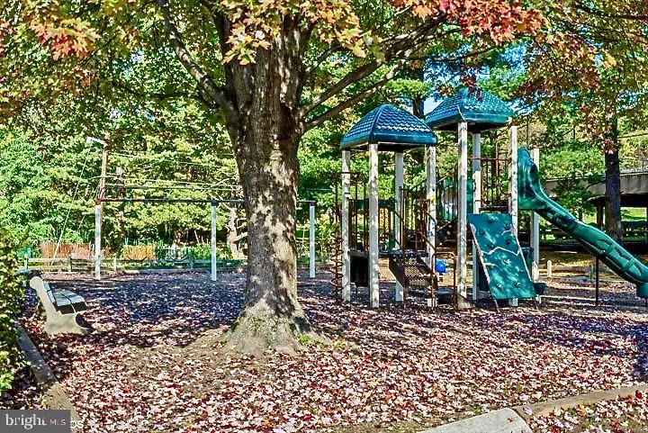 7549 SPRING LAKE DRIVE C-1