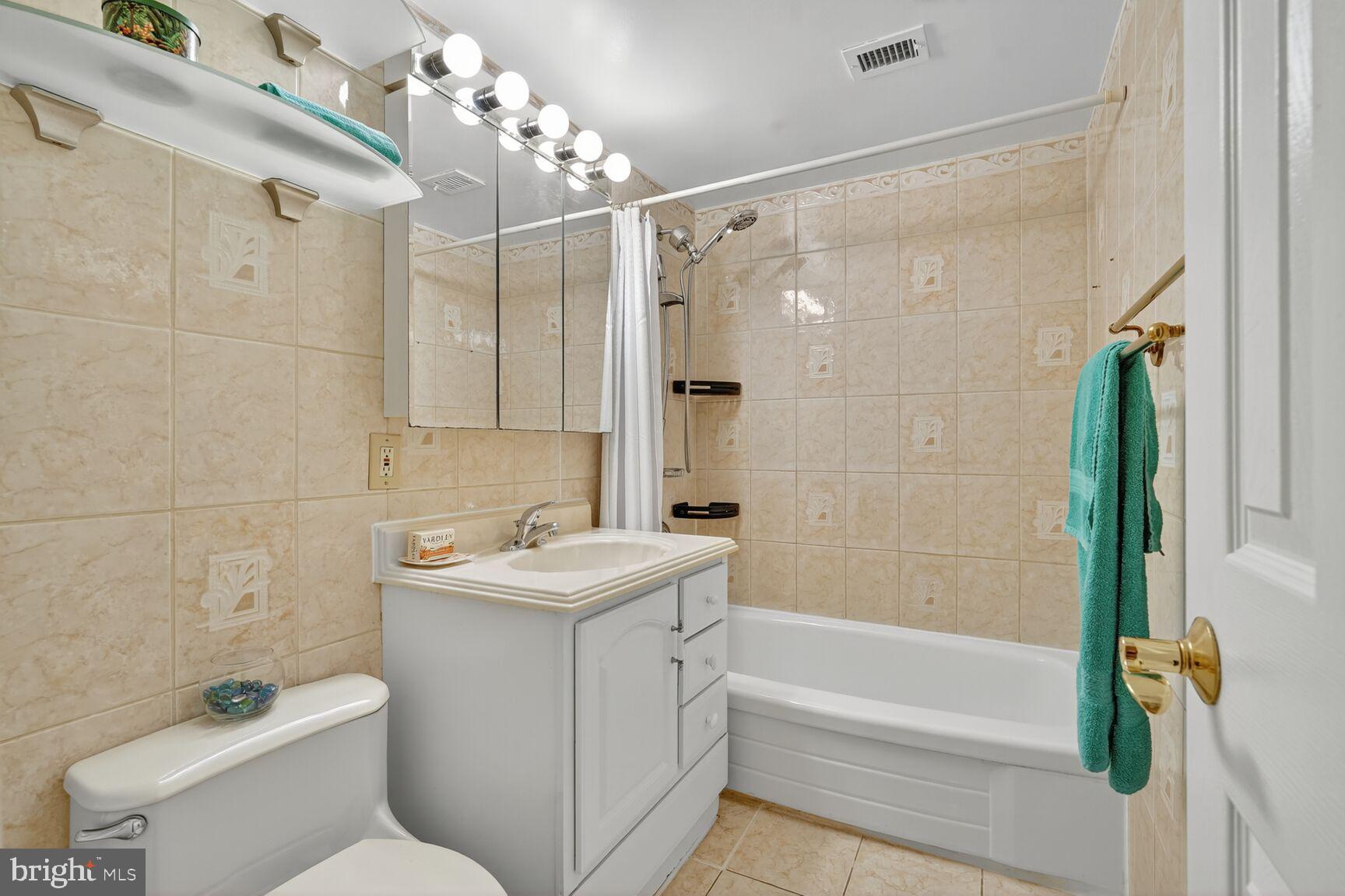 7549 SPRING LAKE DRIVE C-1