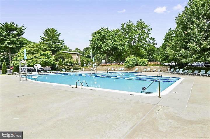 7549 SPRING LAKE DRIVE C-1