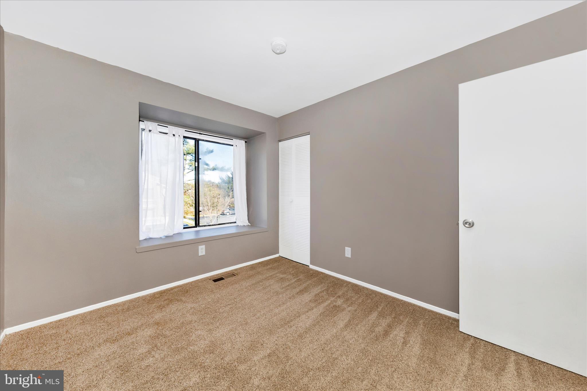 9989 RIDGELINE DRIVE