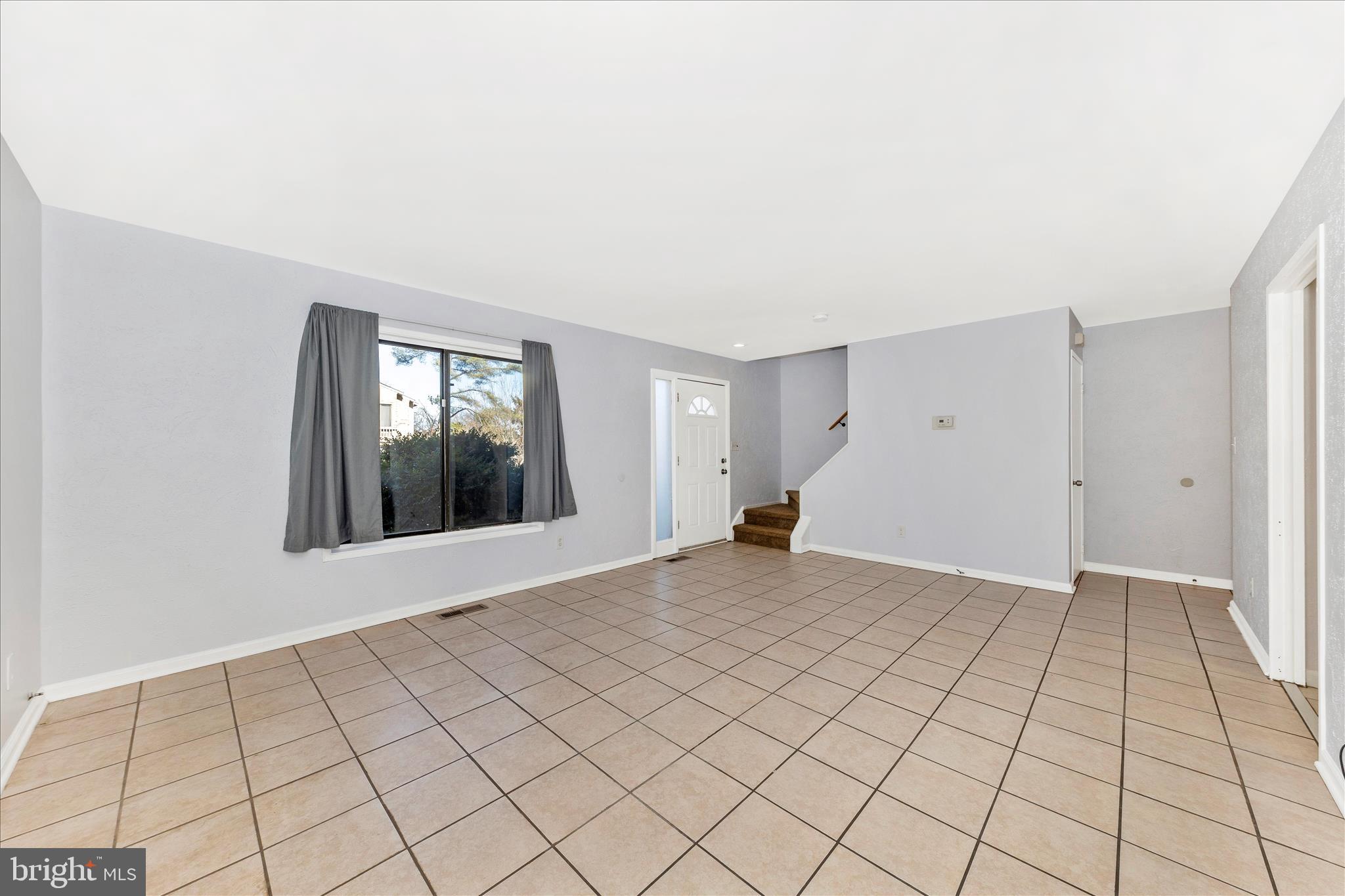 9989 RIDGELINE DRIVE