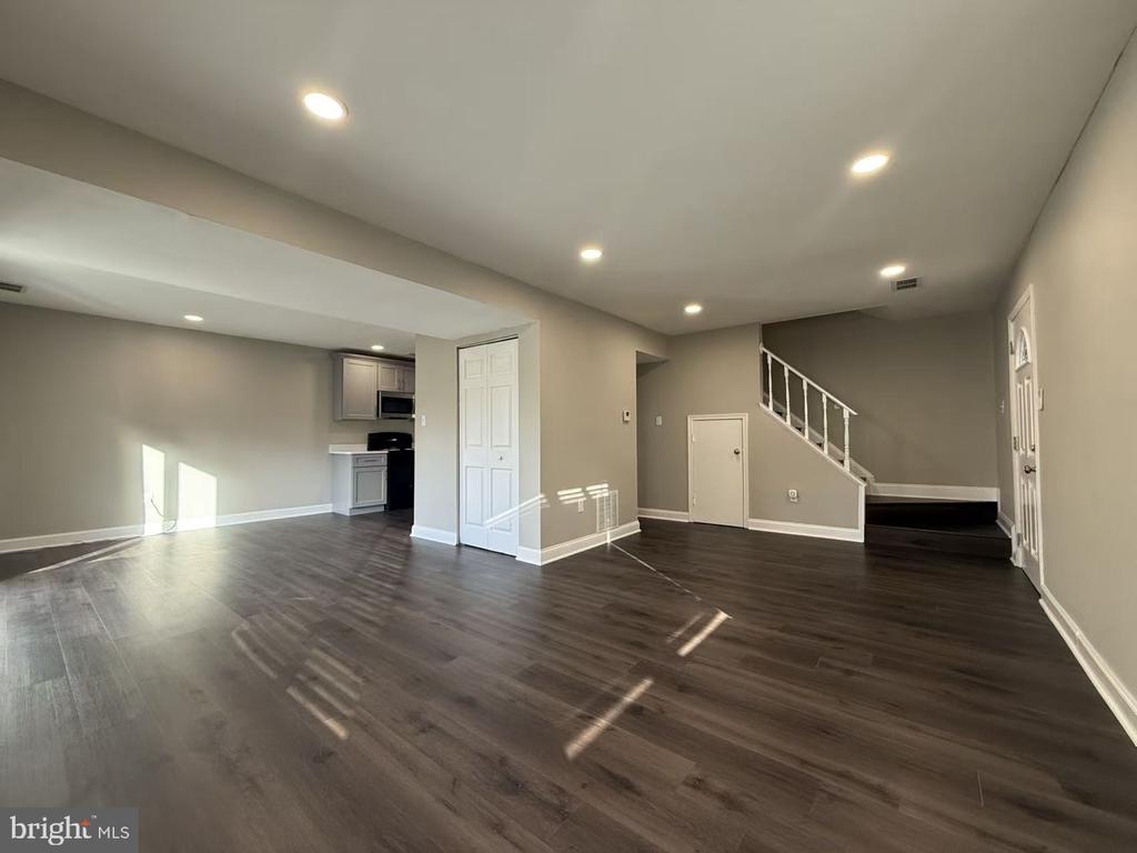 18540 BAY LEAF WAY