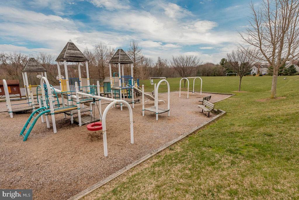 20667 SHADYSIDE WAY 8-124