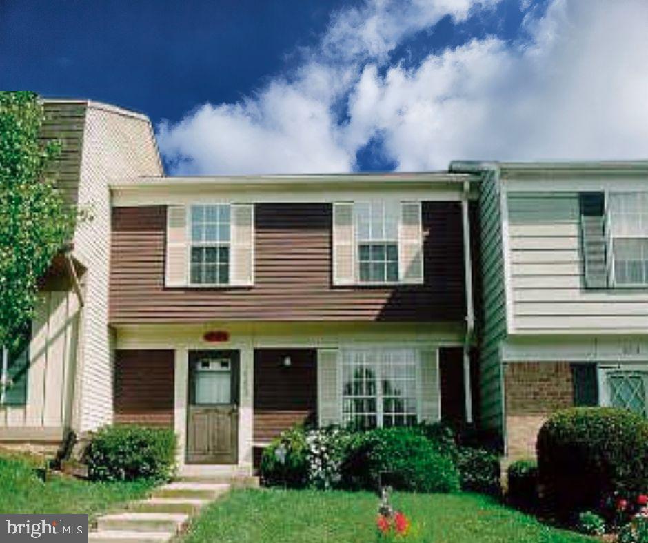 18203 SMOKE HOUSE COURT