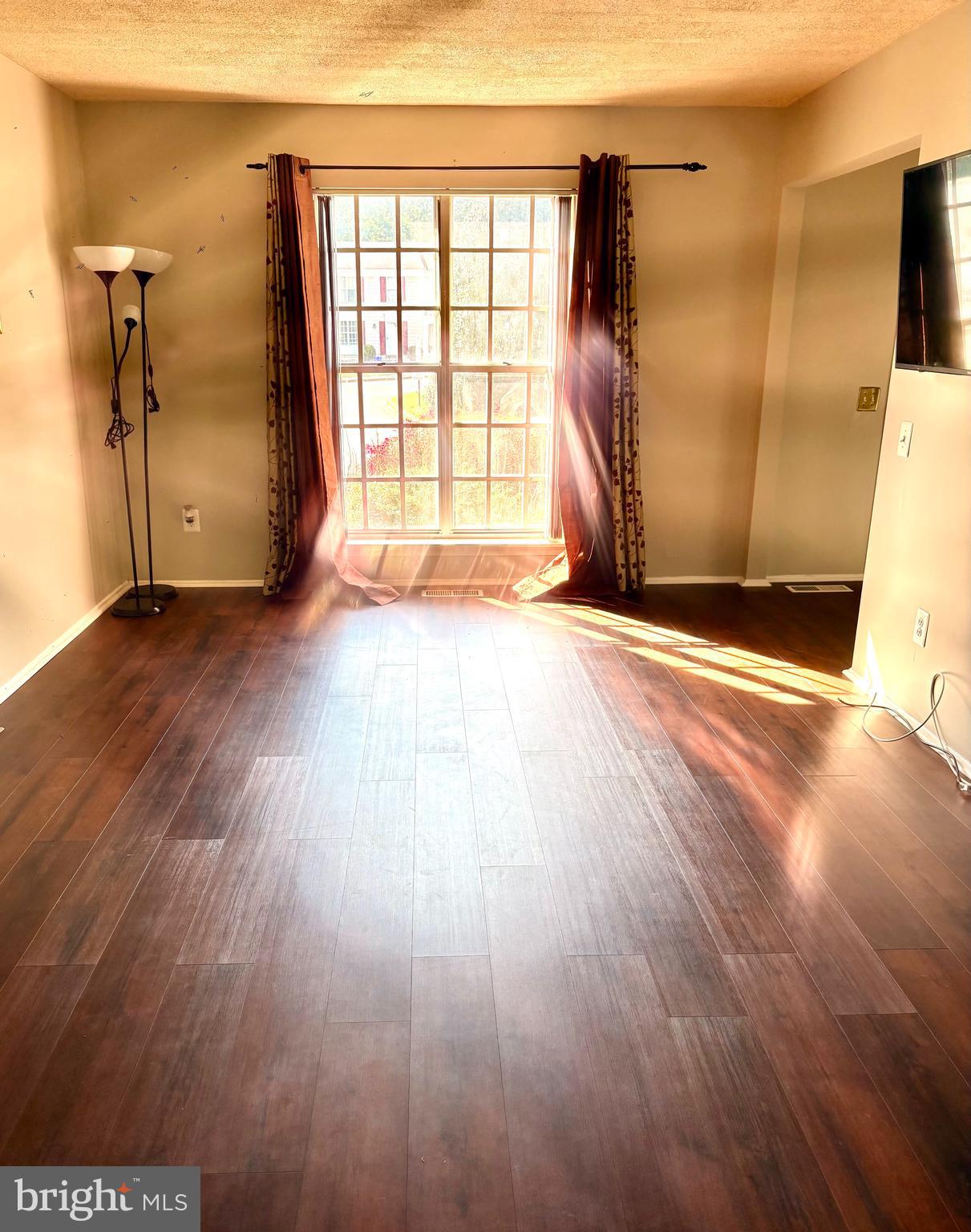 18203 SMOKE HOUSE COURT