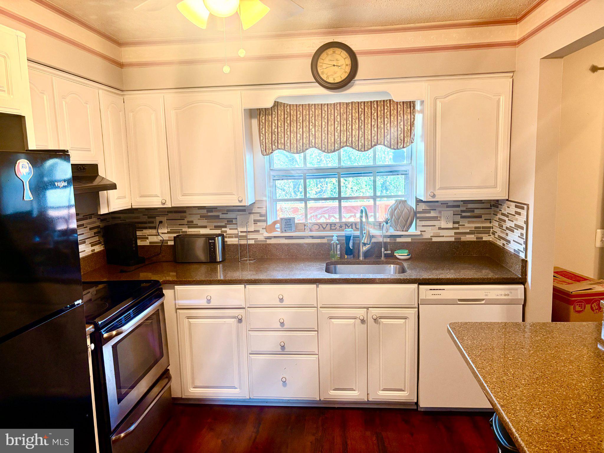18203 SMOKE HOUSE COURT
