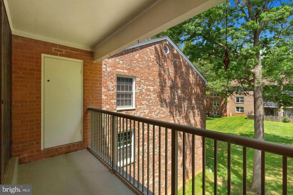 728 QUINCE ORCHARD BOULEVARD Unit: 201