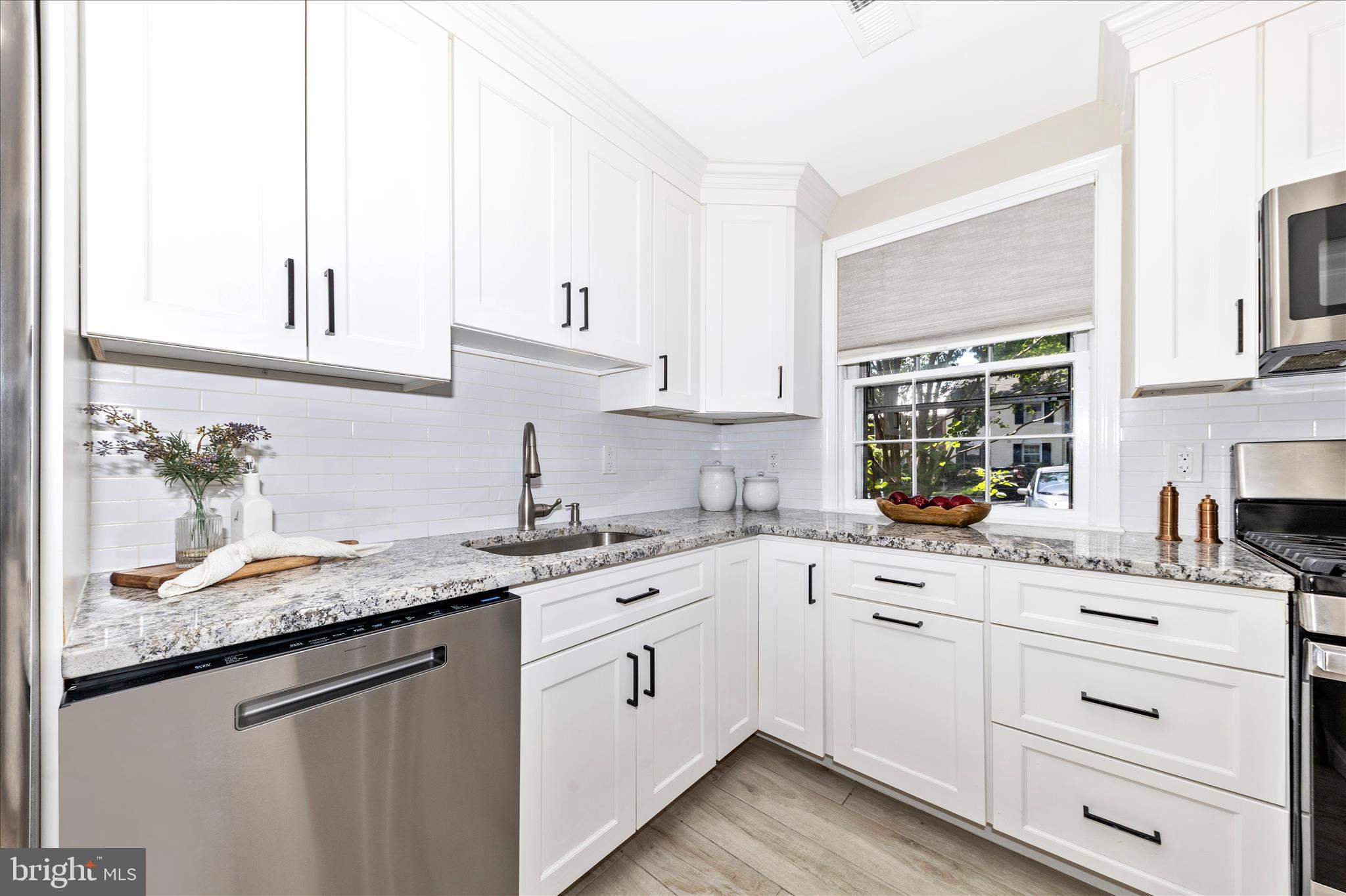 846 AZALEA DRIVE 19-846-B