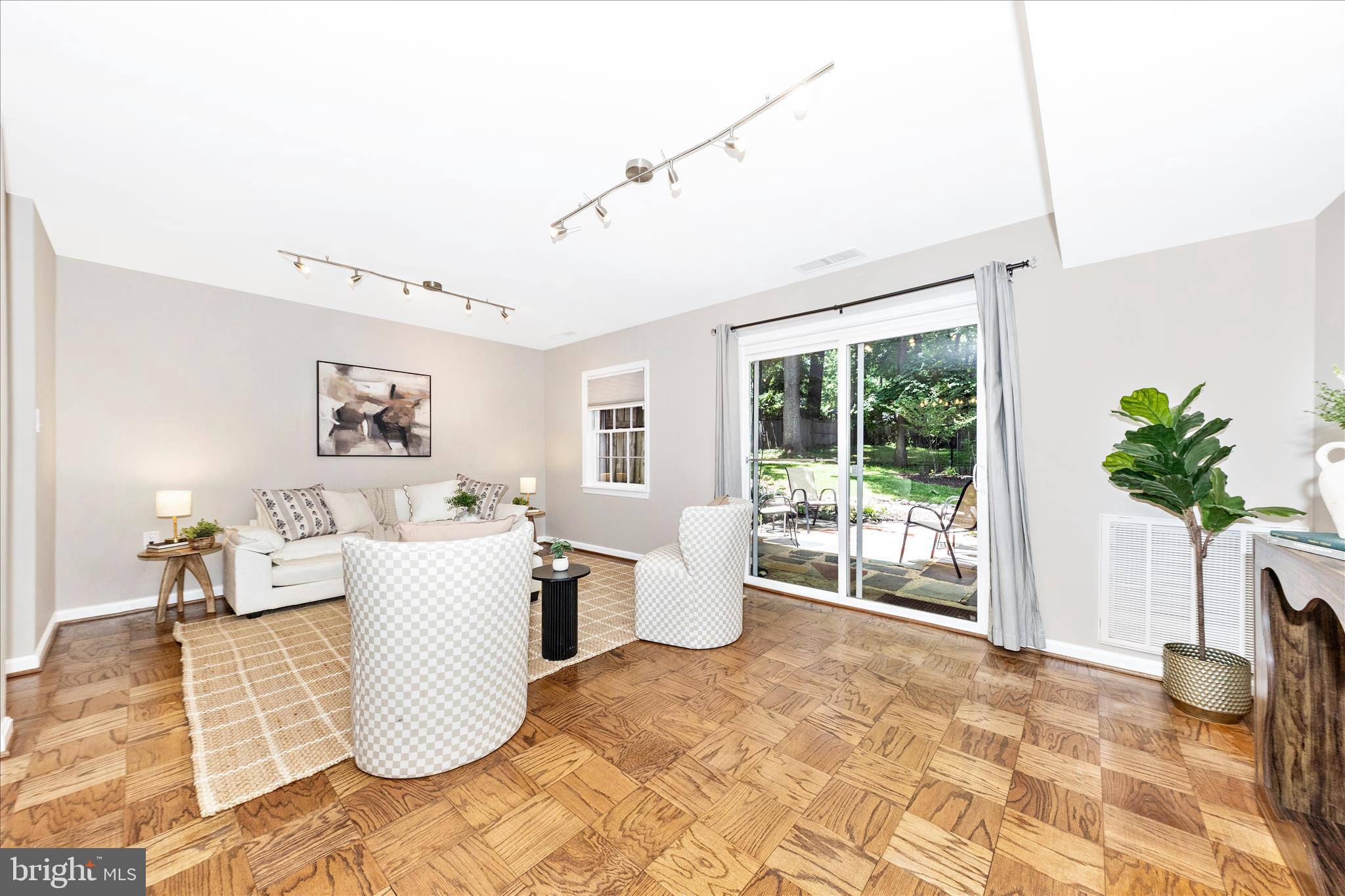 846 AZALEA DRIVE 19-846-B