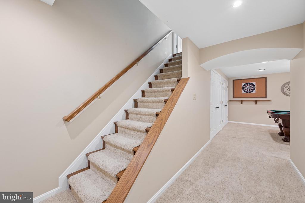 9 DOOLITTLE COURT