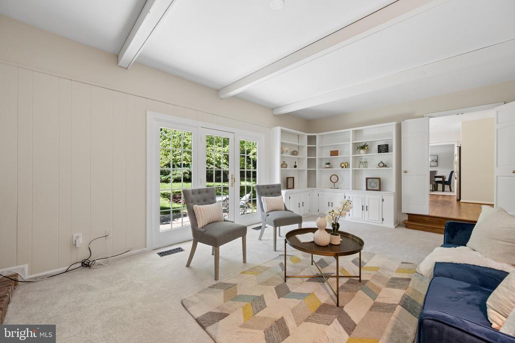 9 DOOLITTLE COURT