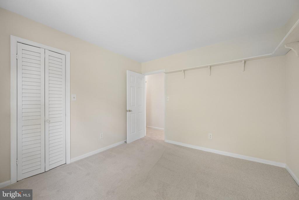 9 DOOLITTLE COURT