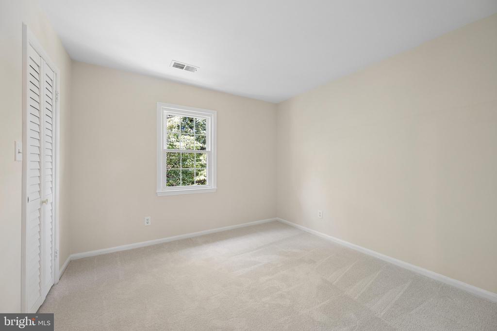 9 DOOLITTLE COURT