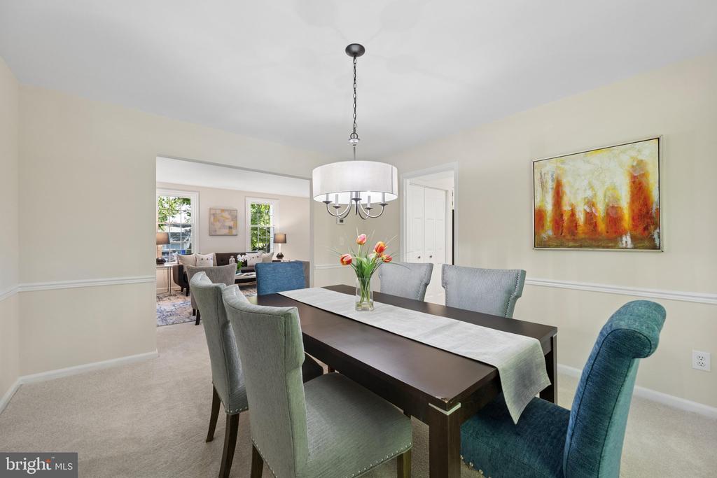 9 DOOLITTLE COURT