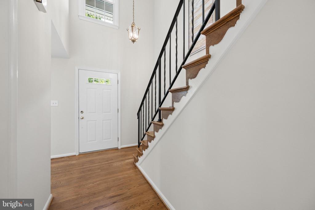 9 DOOLITTLE COURT