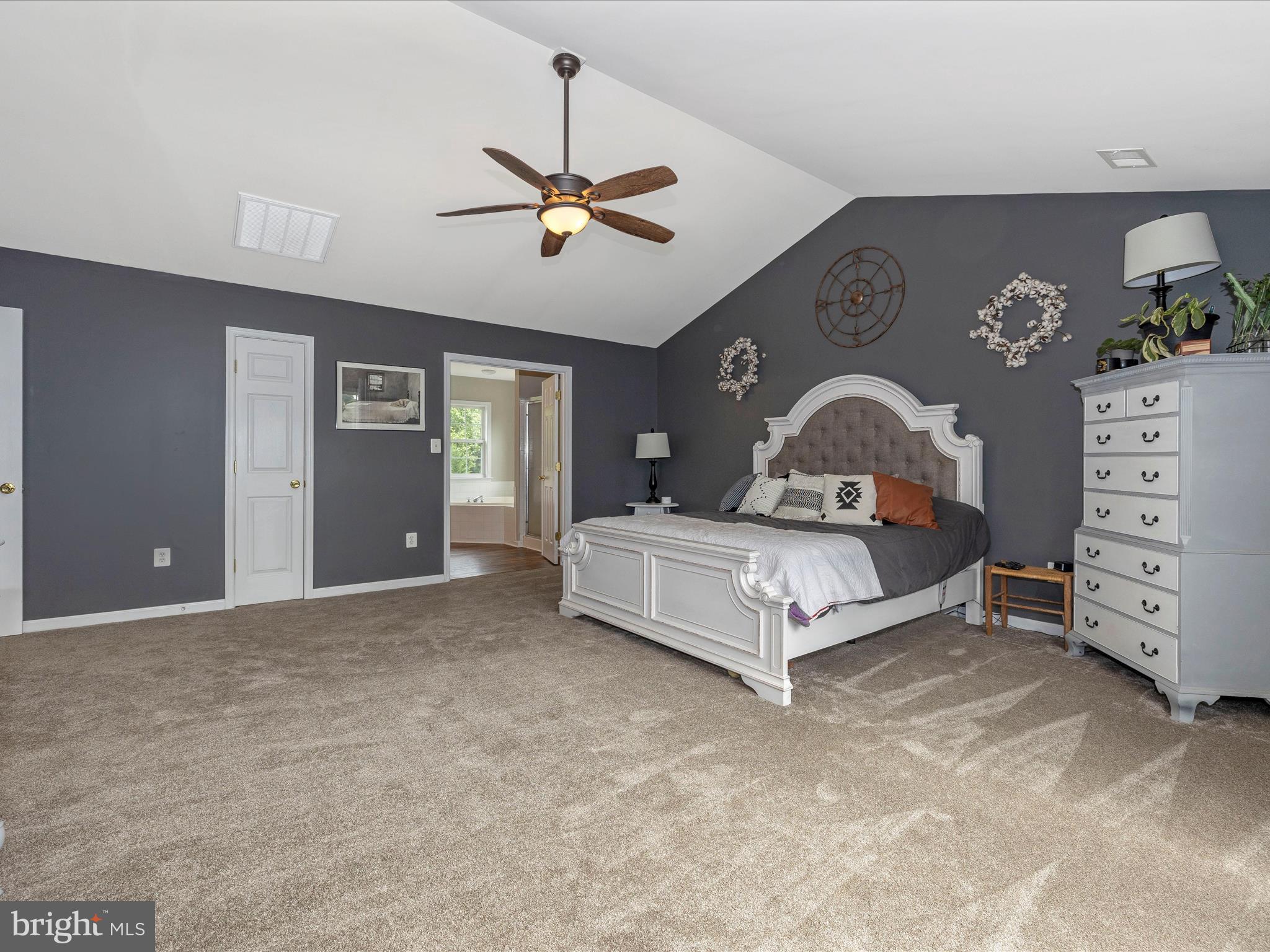 3 HOOT OWL COURT