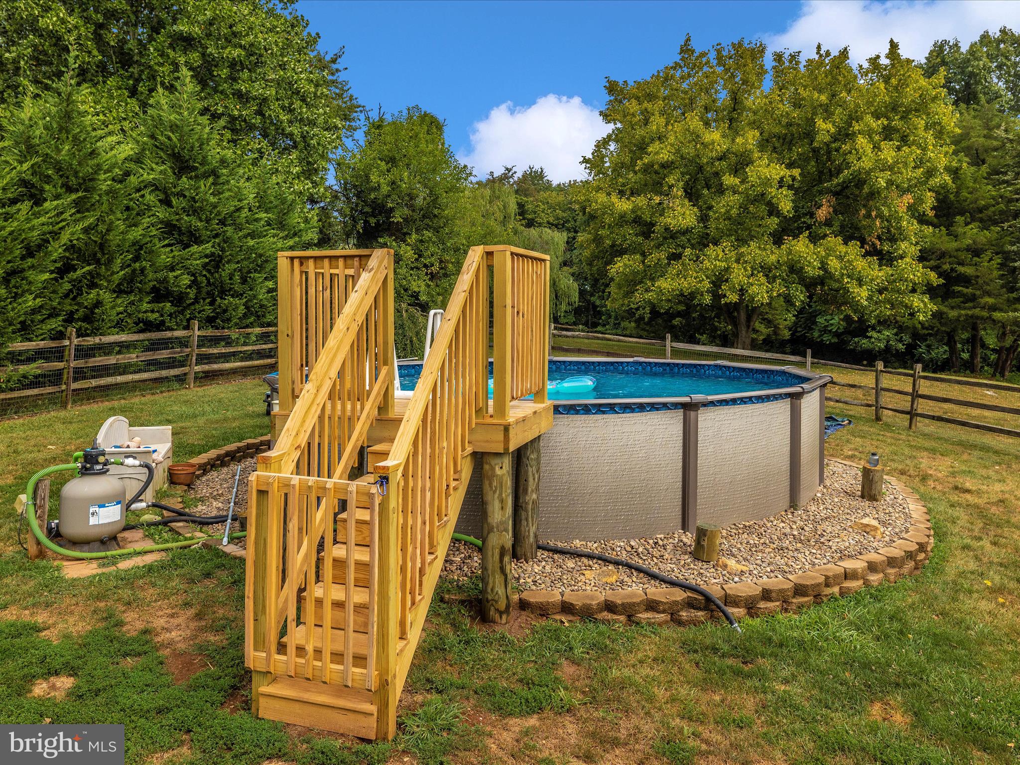 3 HOOT OWL COURT
