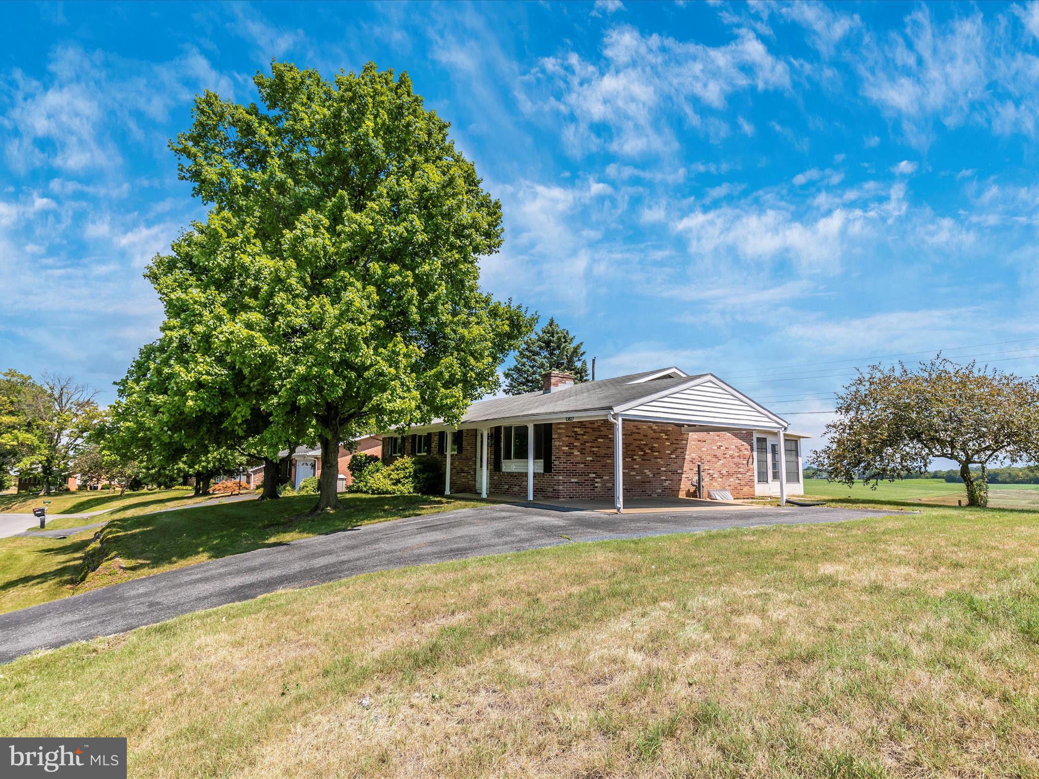 13827 NORTHCREST ROAD