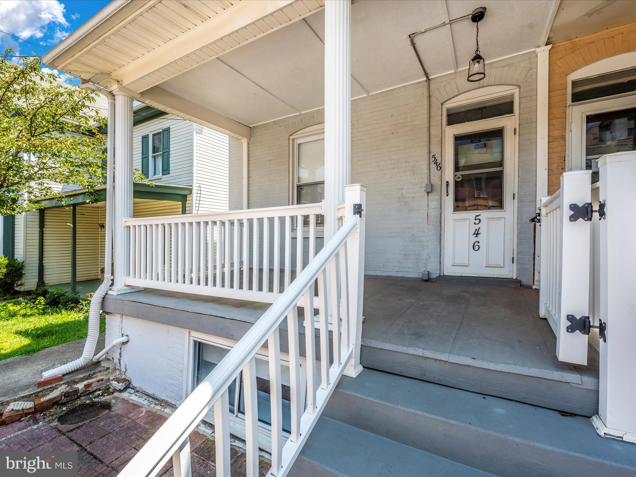 546 N MULBERRY STREET