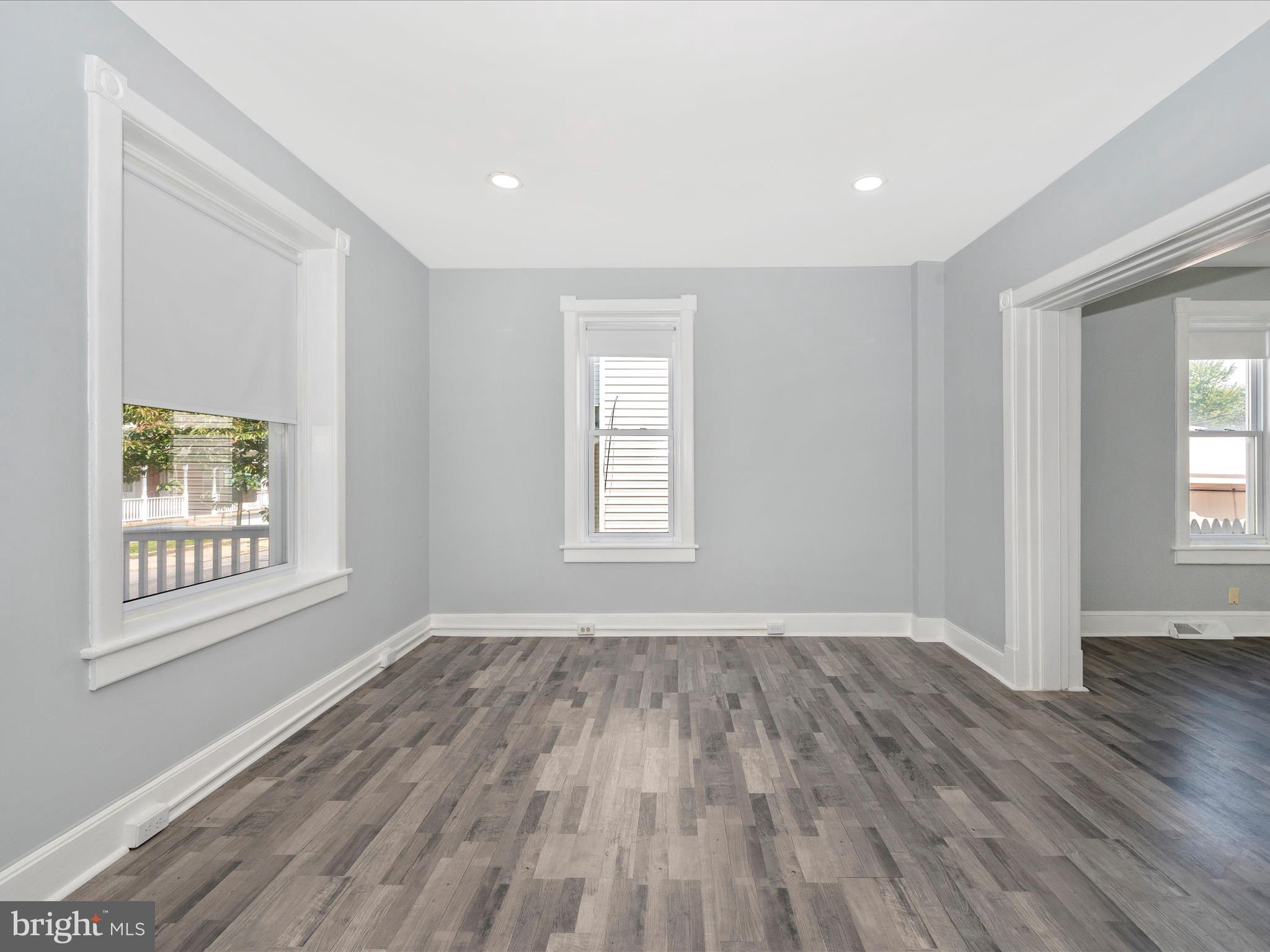 546 N MULBERRY STREET
