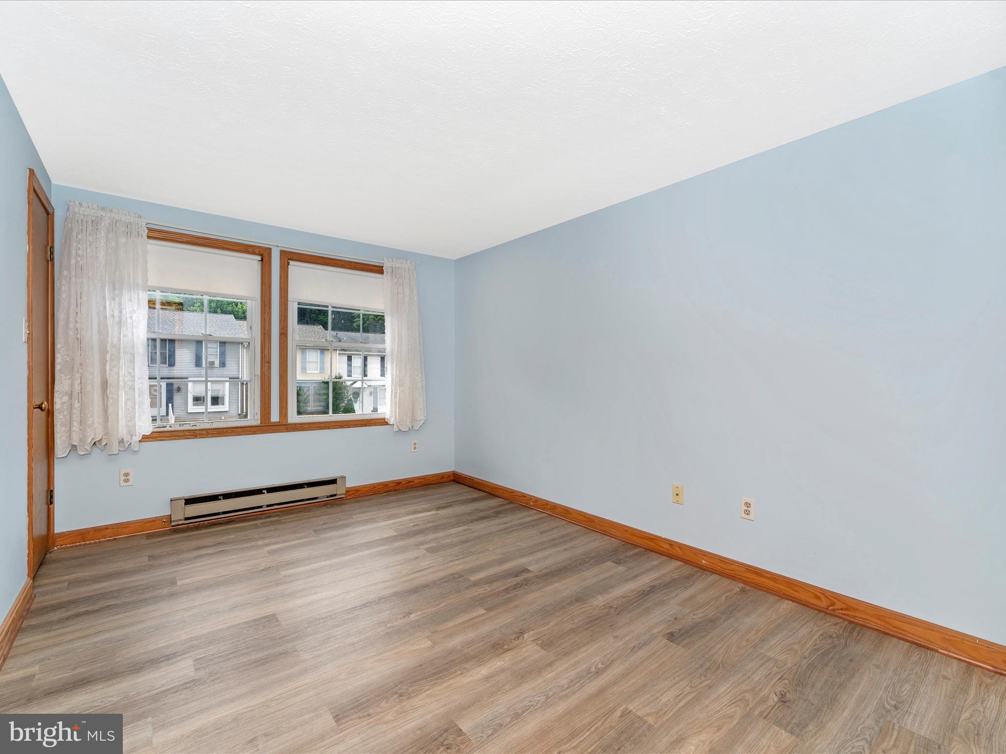 105 VALLEY VIEW COURT