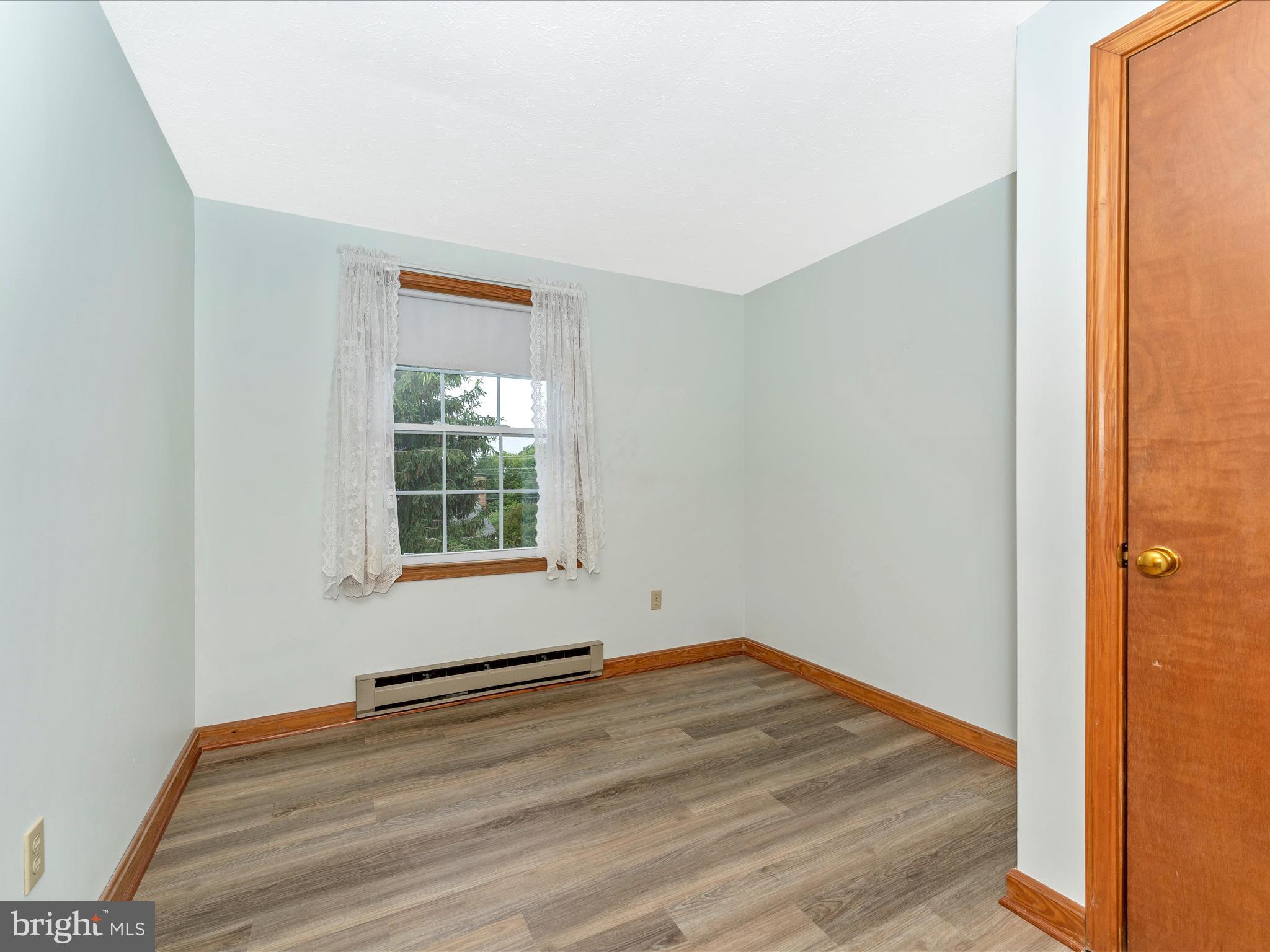 105 VALLEY VIEW COURT