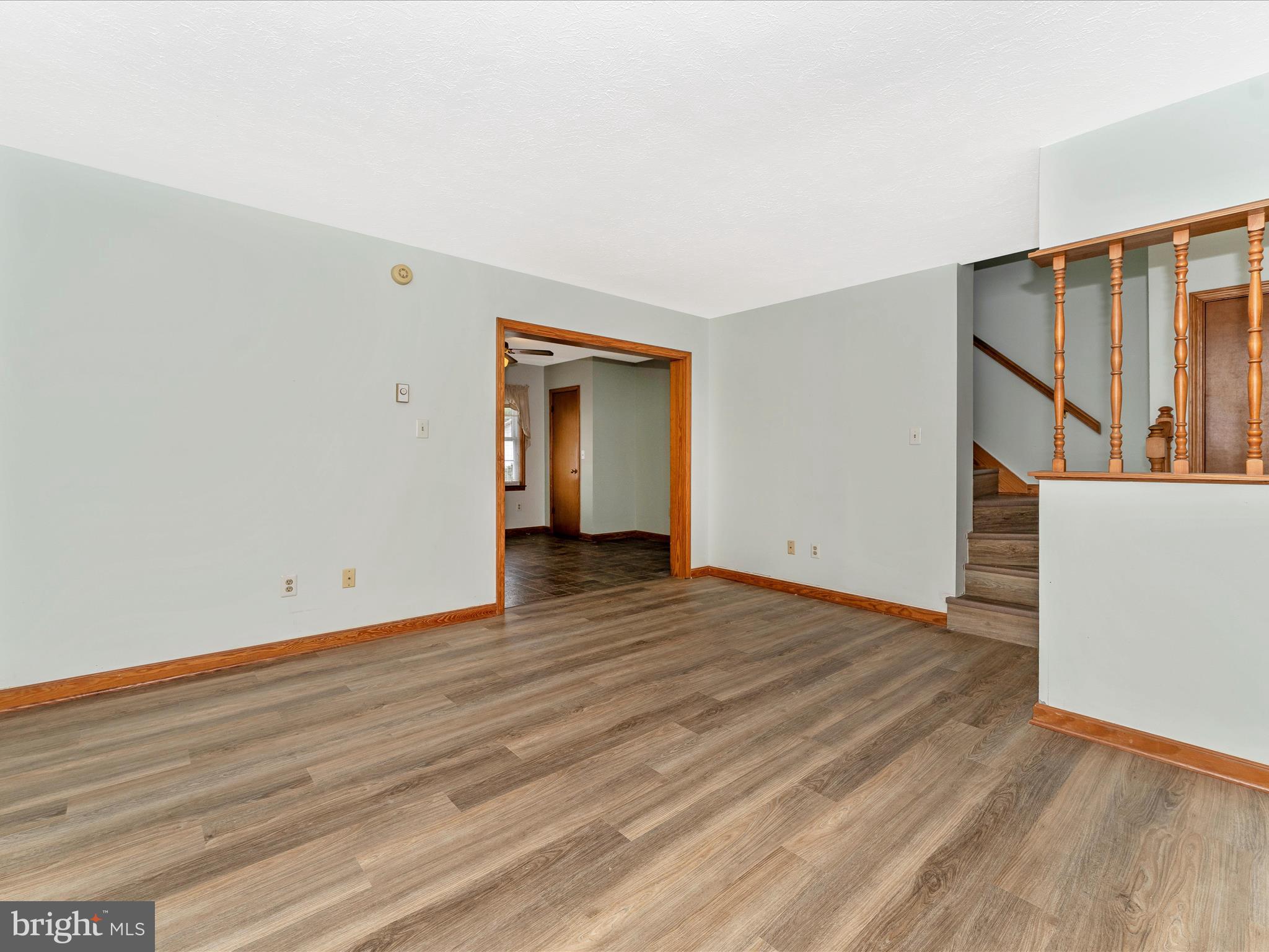 105 VALLEY VIEW COURT