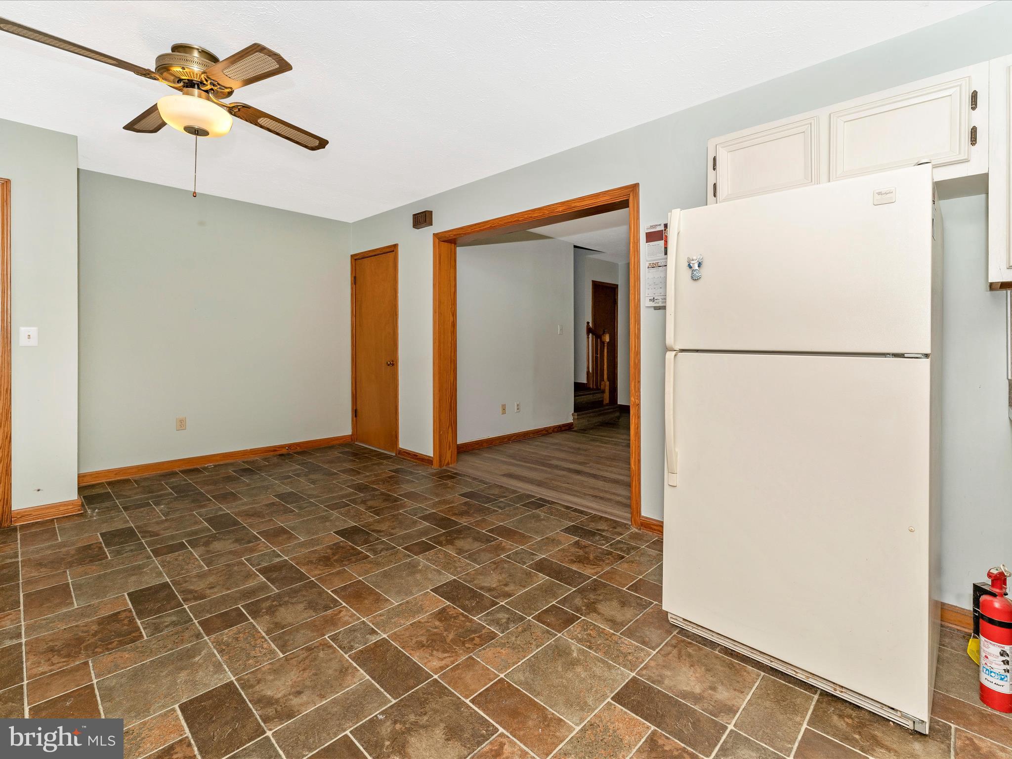 105 VALLEY VIEW COURT