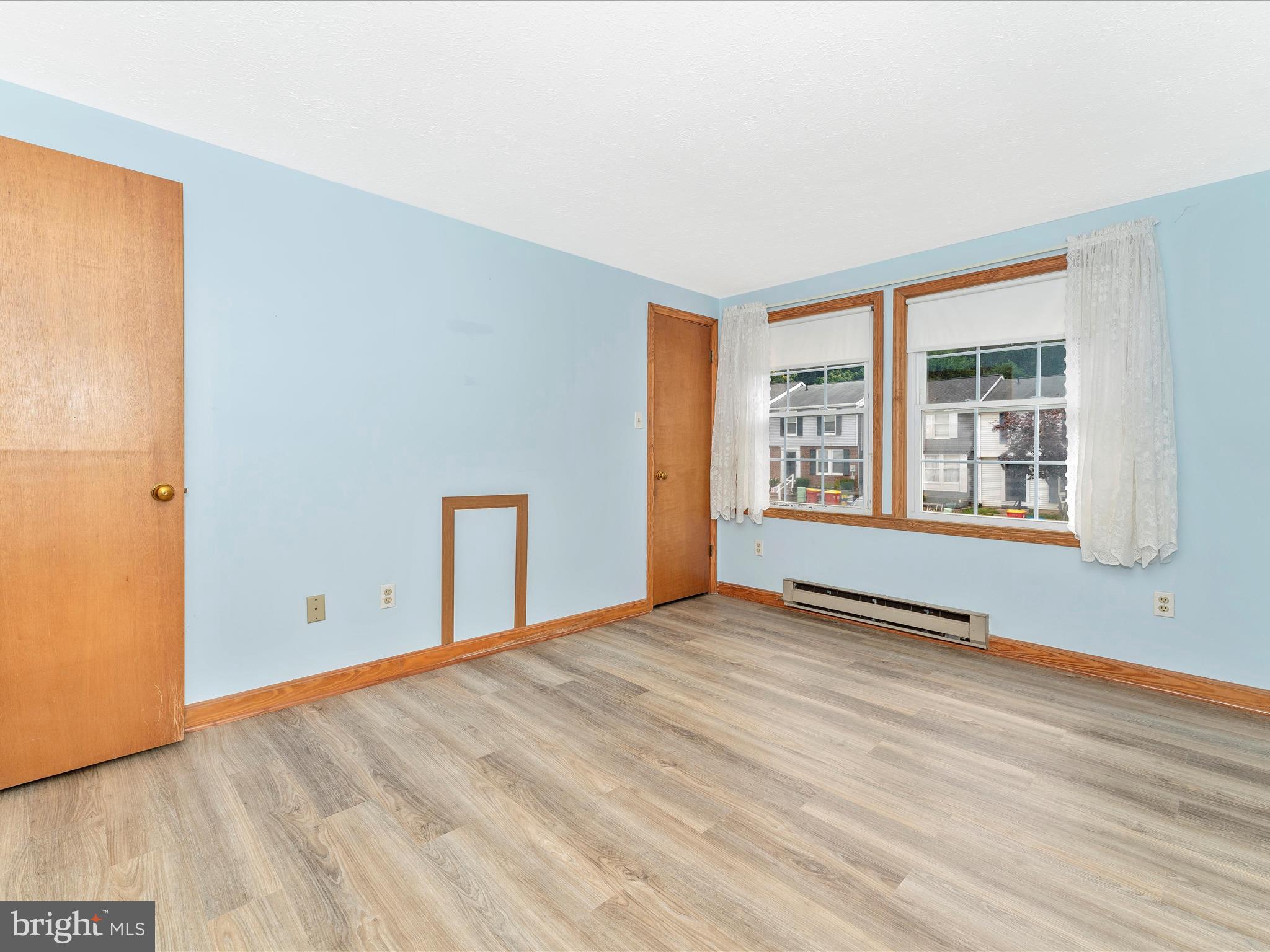 105 VALLEY VIEW COURT